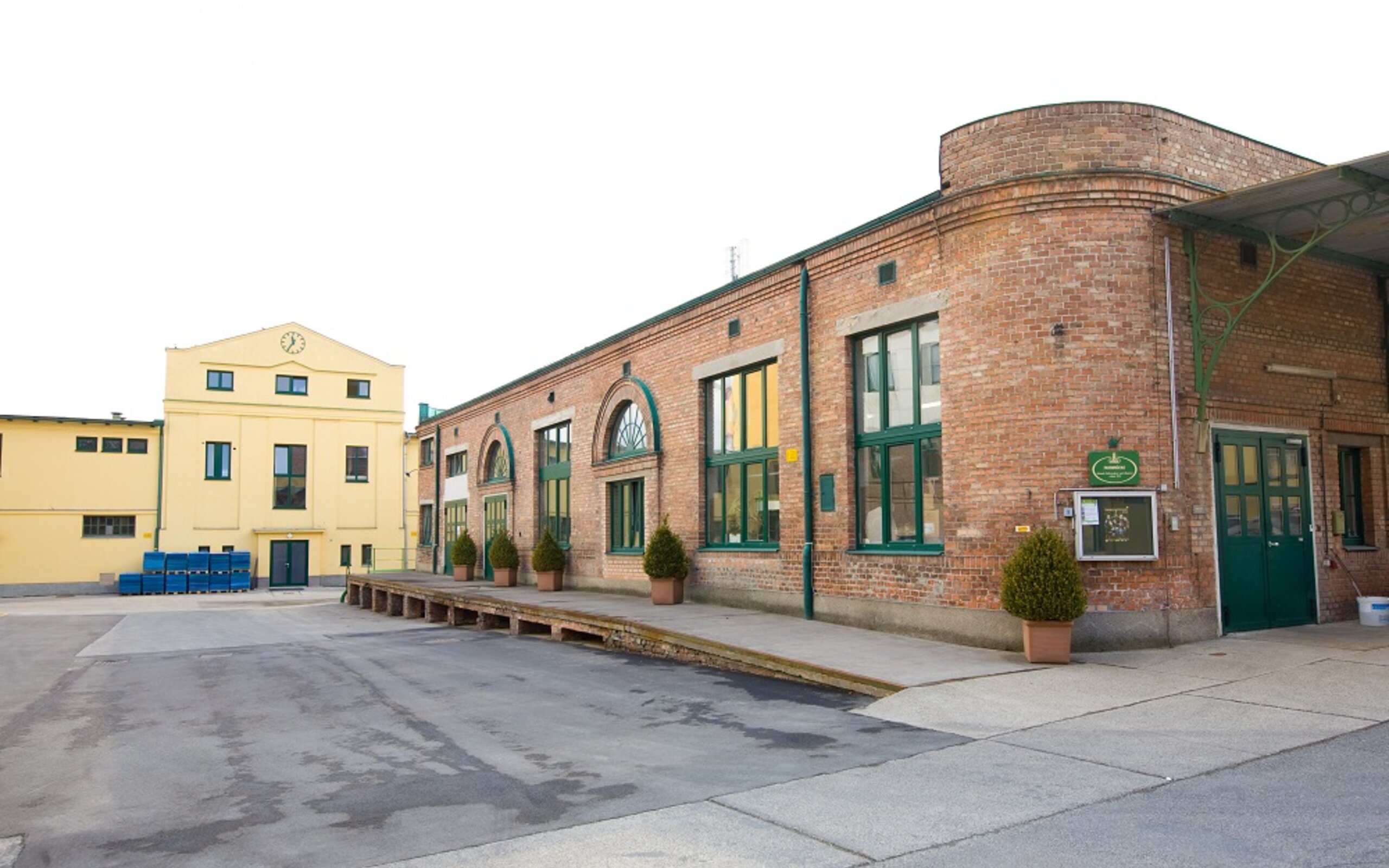 Foto Werkstatt Gebäude Fabrik